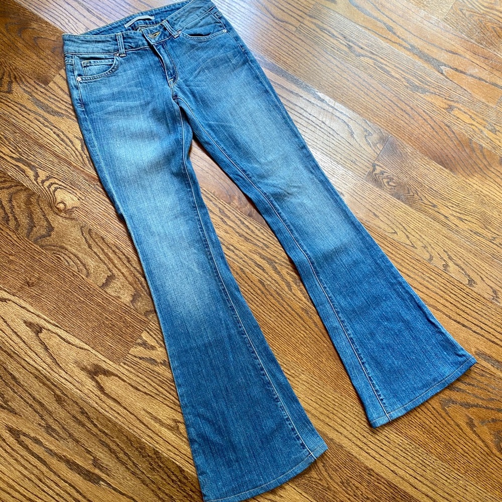 Vince Key Style Flare Jeans in Eclipse NWOT 25 - Picture 1 of 9
